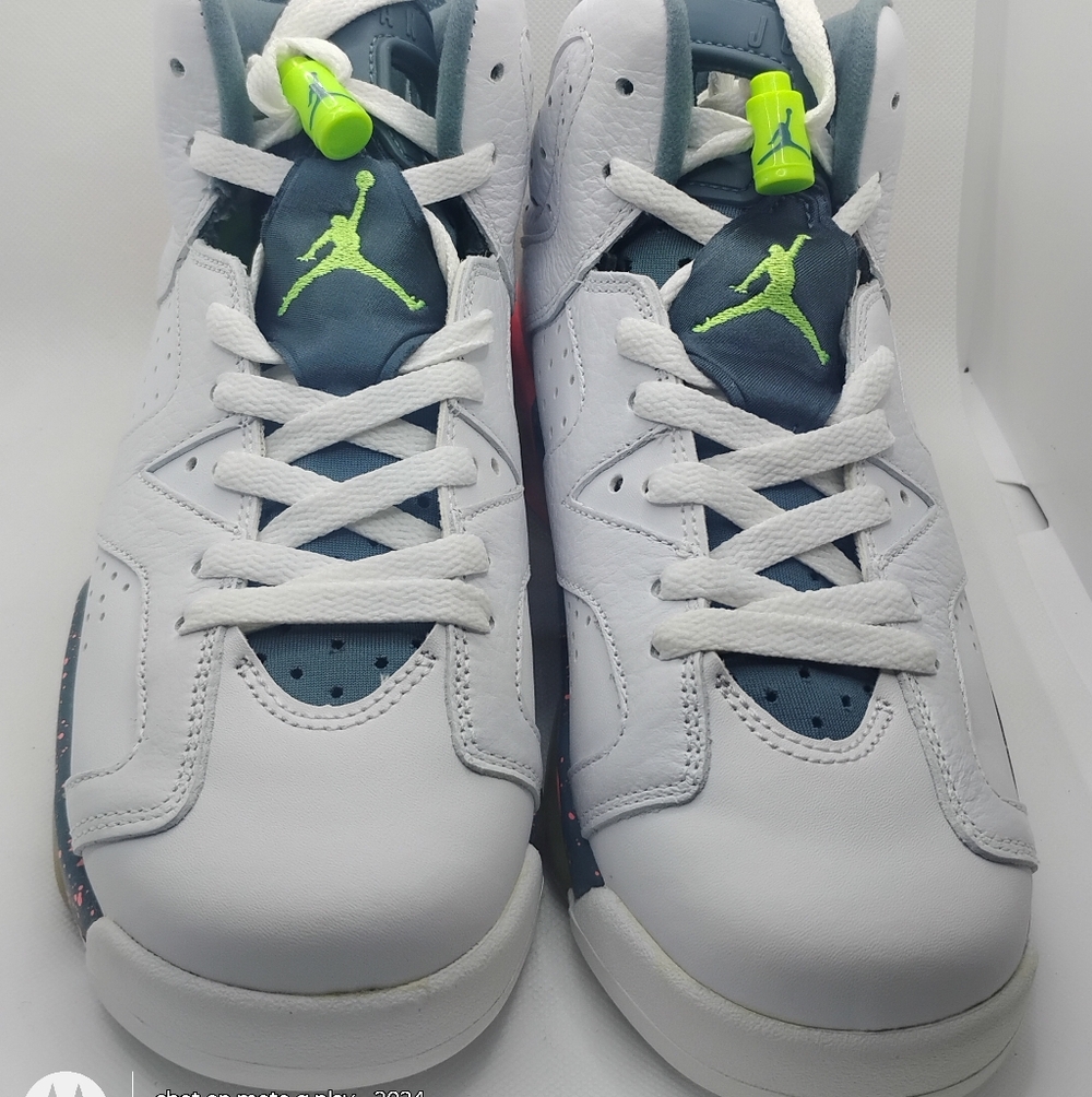Air Jordan 6 'Bright Mango'